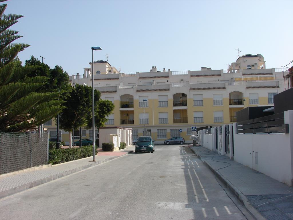 Апартаменты Apartamento Formentera Форментера де Сегура Экстерьер фото